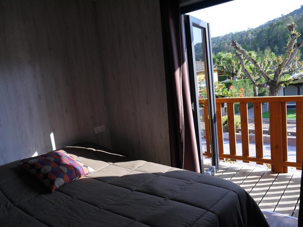 Camping Riera Merles Borreda ภายนอก รูปภาพ