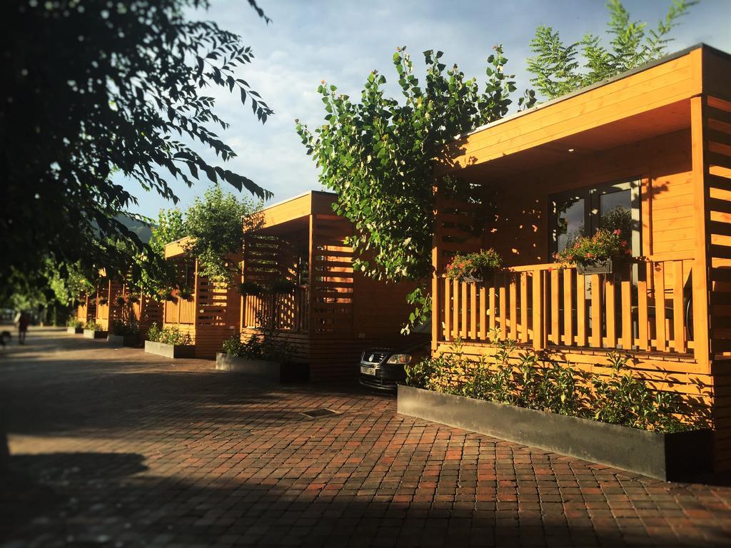 Camping Riera Merles Borreda ภายนอก รูปภาพ